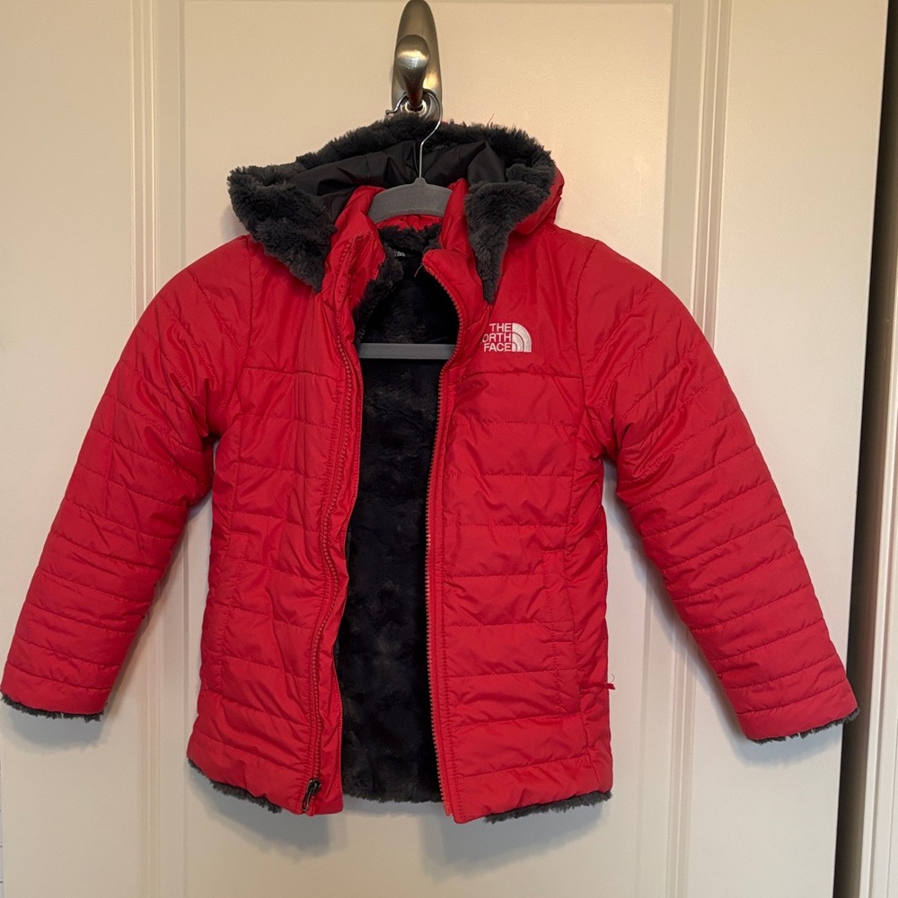 The North Face Kids pink Puffer Jacket